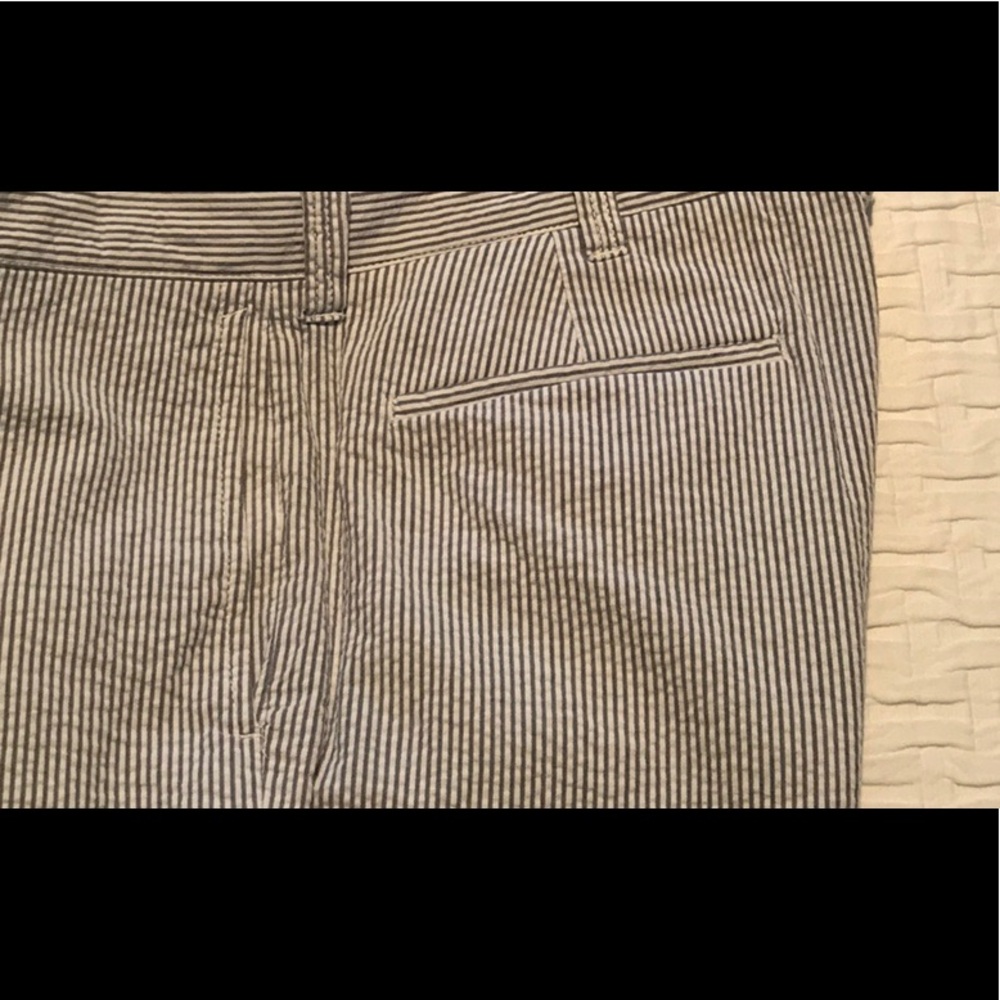Men’s J Crew Alex Chino Blue/White Searsucker Shorts size 32 w/9 inch inseam